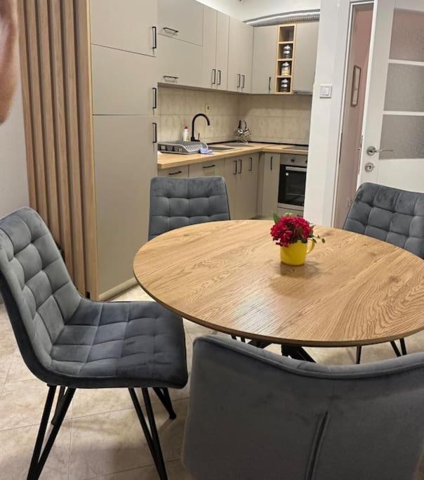 Apartment Ninas Доброта Экстерьер фото